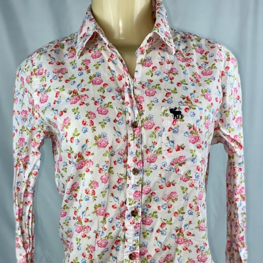 Abercrombie and Fitch women long sleeve Shirt